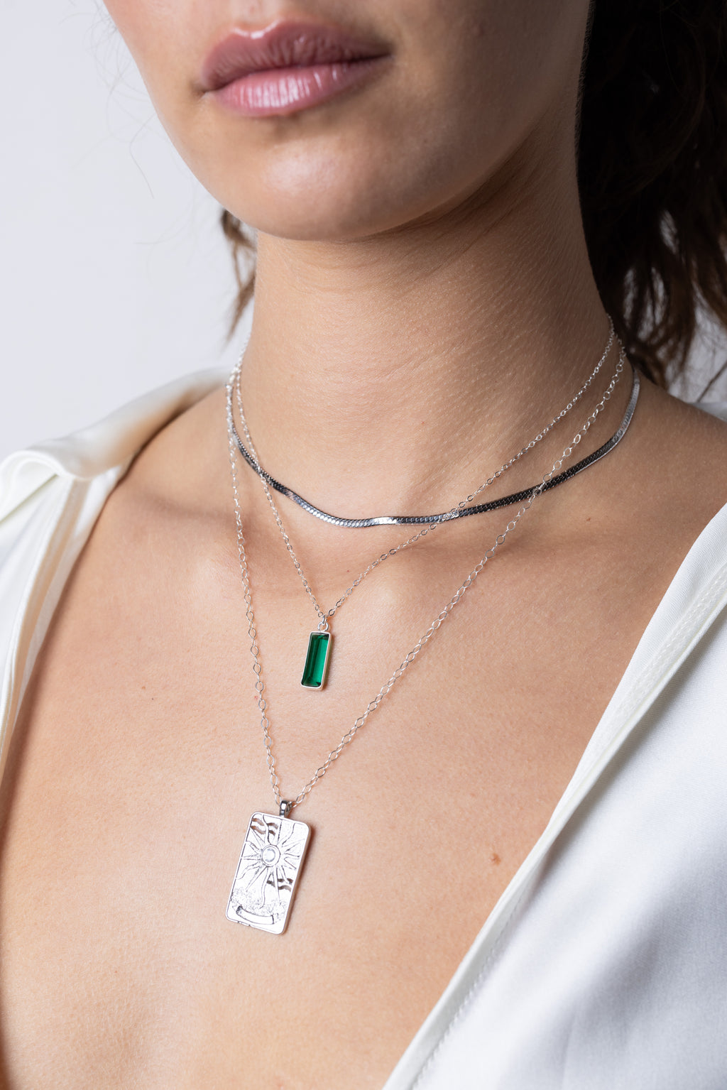 Green Onyx Bar Necklace in Silver