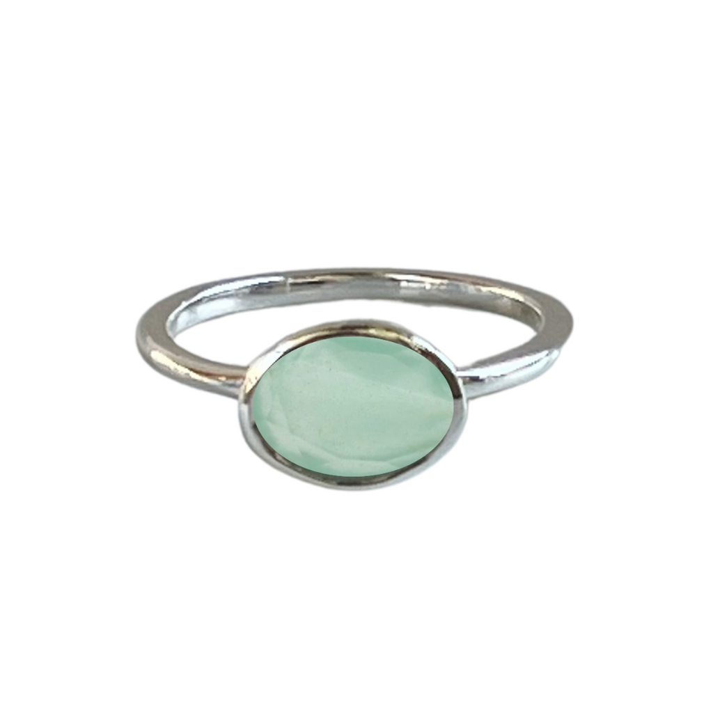 Mila Ring in Chalcedony in Silver